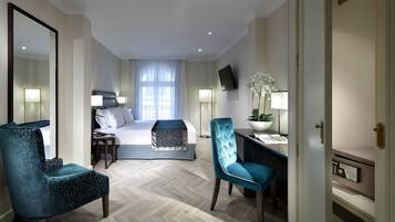 Minibar, in-room safe, desk, soundproofing