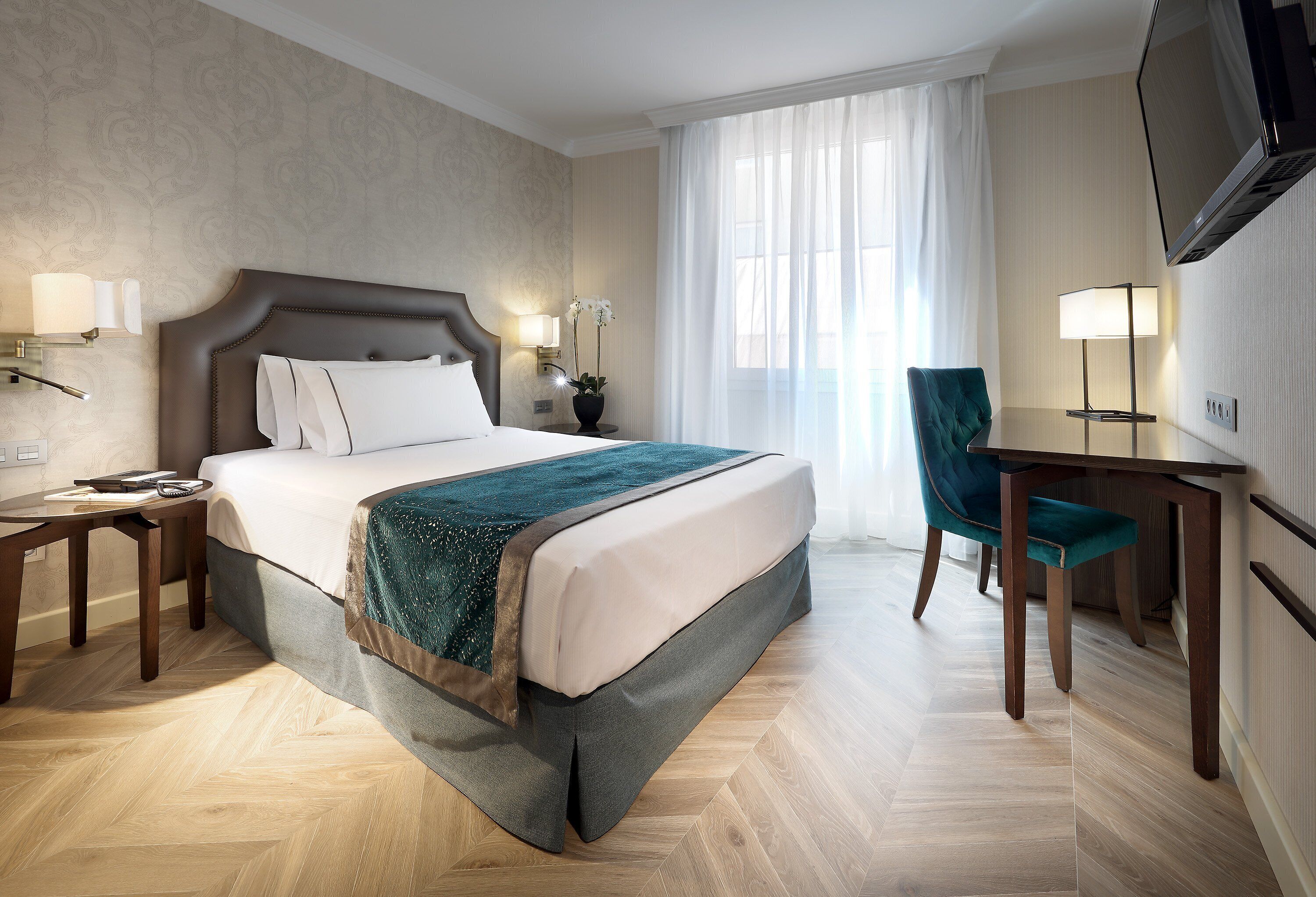 1 bedroom, minibar, in-room safe, desk