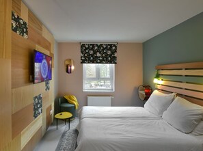 Twin Room, 2 Twin Beds | Hypo-allergenic bedding, desk, blackout drapes, soundproofing - Hotel BIRGIT Berlin Mitte (Berlin)