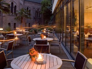 Bar (on property) - Mercure Hotel Plaza Essen (Essen)