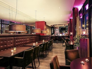 Bar (on property) - Mercure Hotel Plaza Essen (Essen)