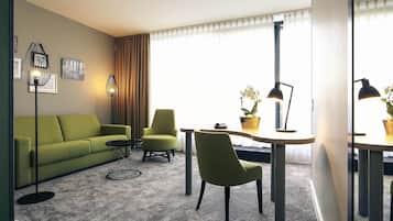 Junior Suite, 1 Double Bed | Hypo-allergenic bedding available, minibar, in-room safe, desk