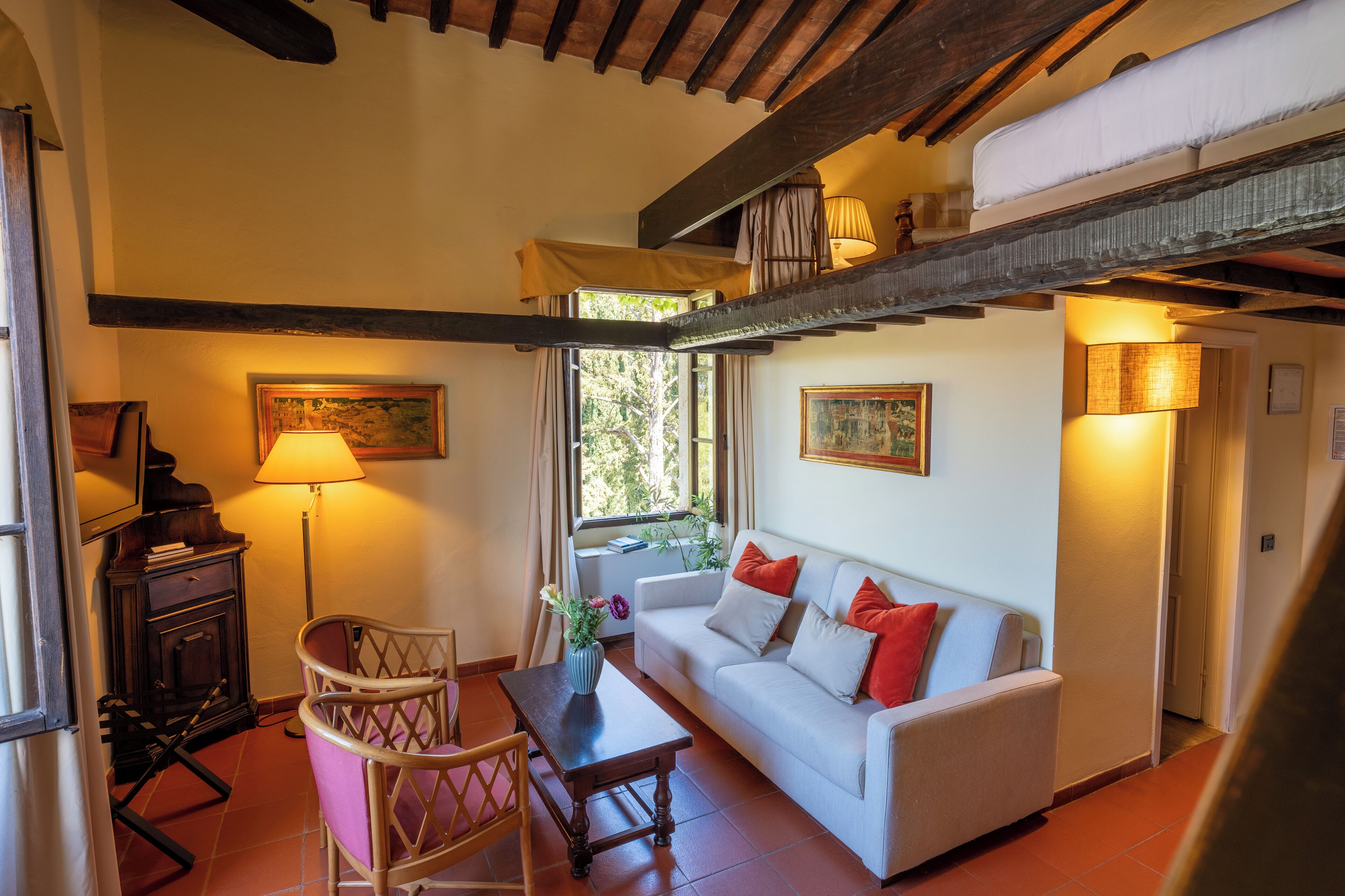 豪華客房 | 高級寢具、羽絨被、舒適加層、迷你吧