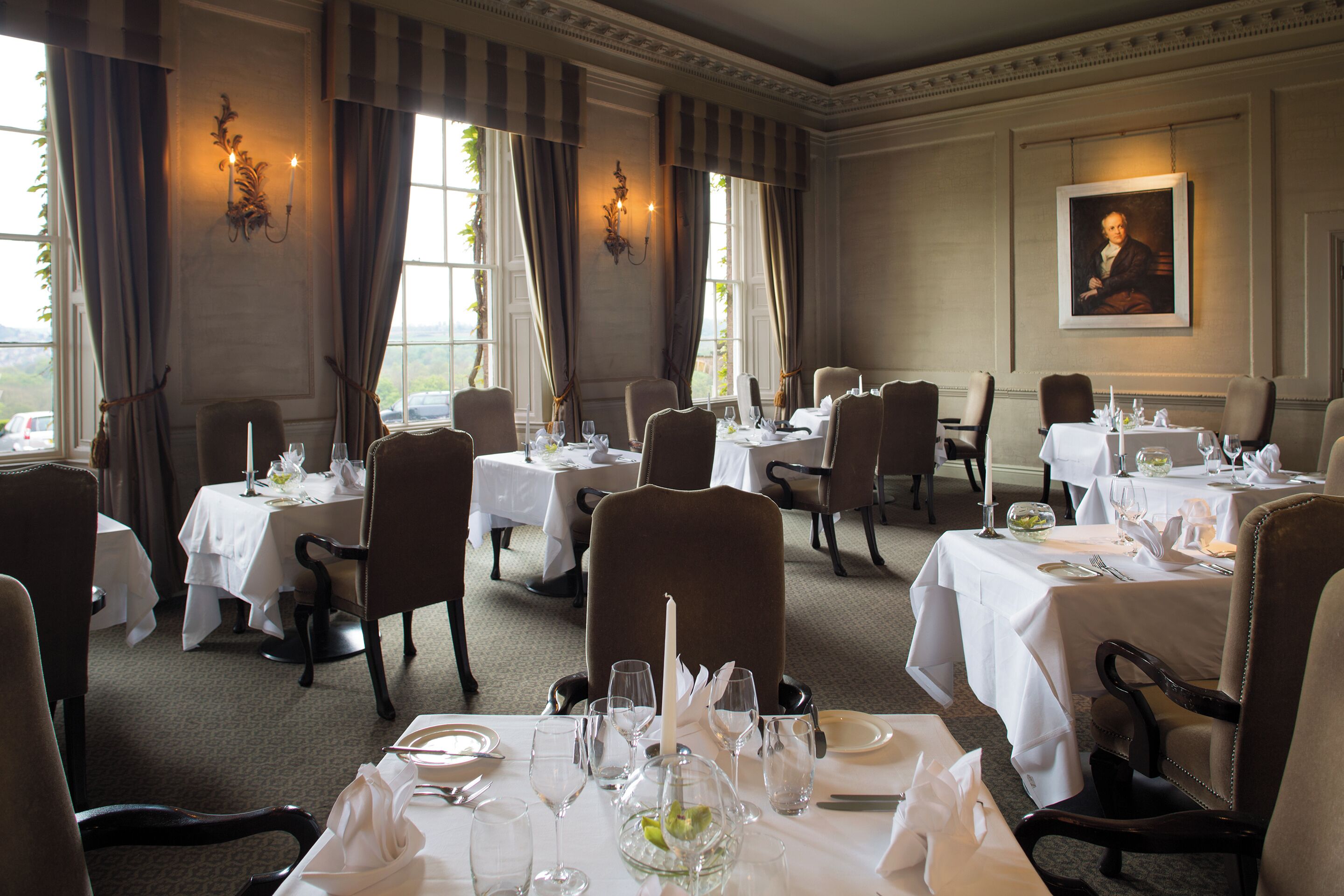 breakfast, lunch, dinner served; british cuisine