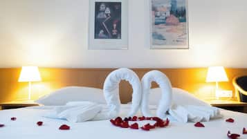 Doppelzimmer | Allergikerbettwaren, Minibar, Schreibtisch