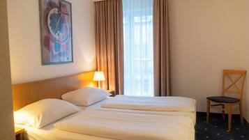 Allergikerbettwaren, Minibar, Schreibtisch