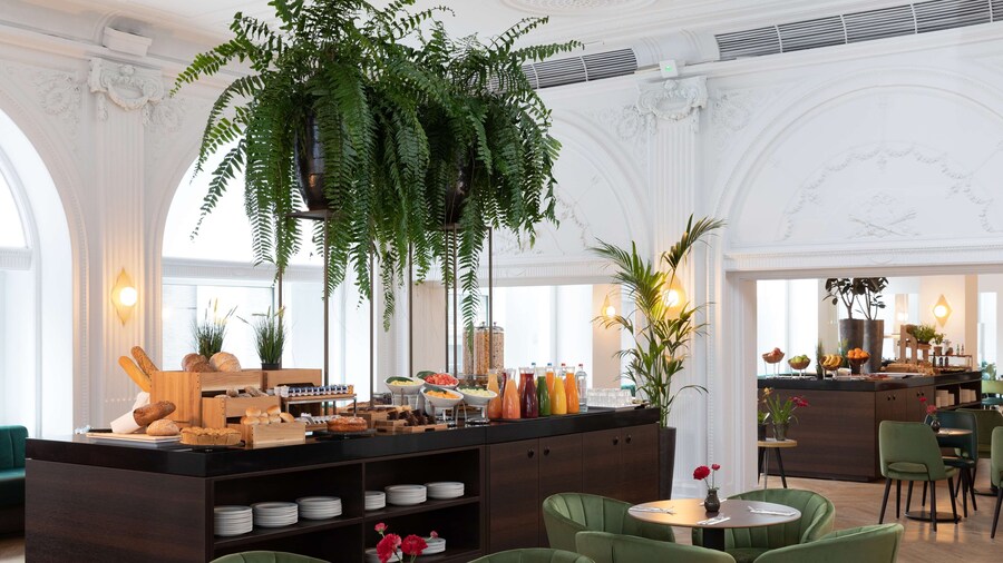 NH Collection Amsterdam Flower Market