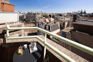 Minibar, desk, blackout drapes, soundproofing