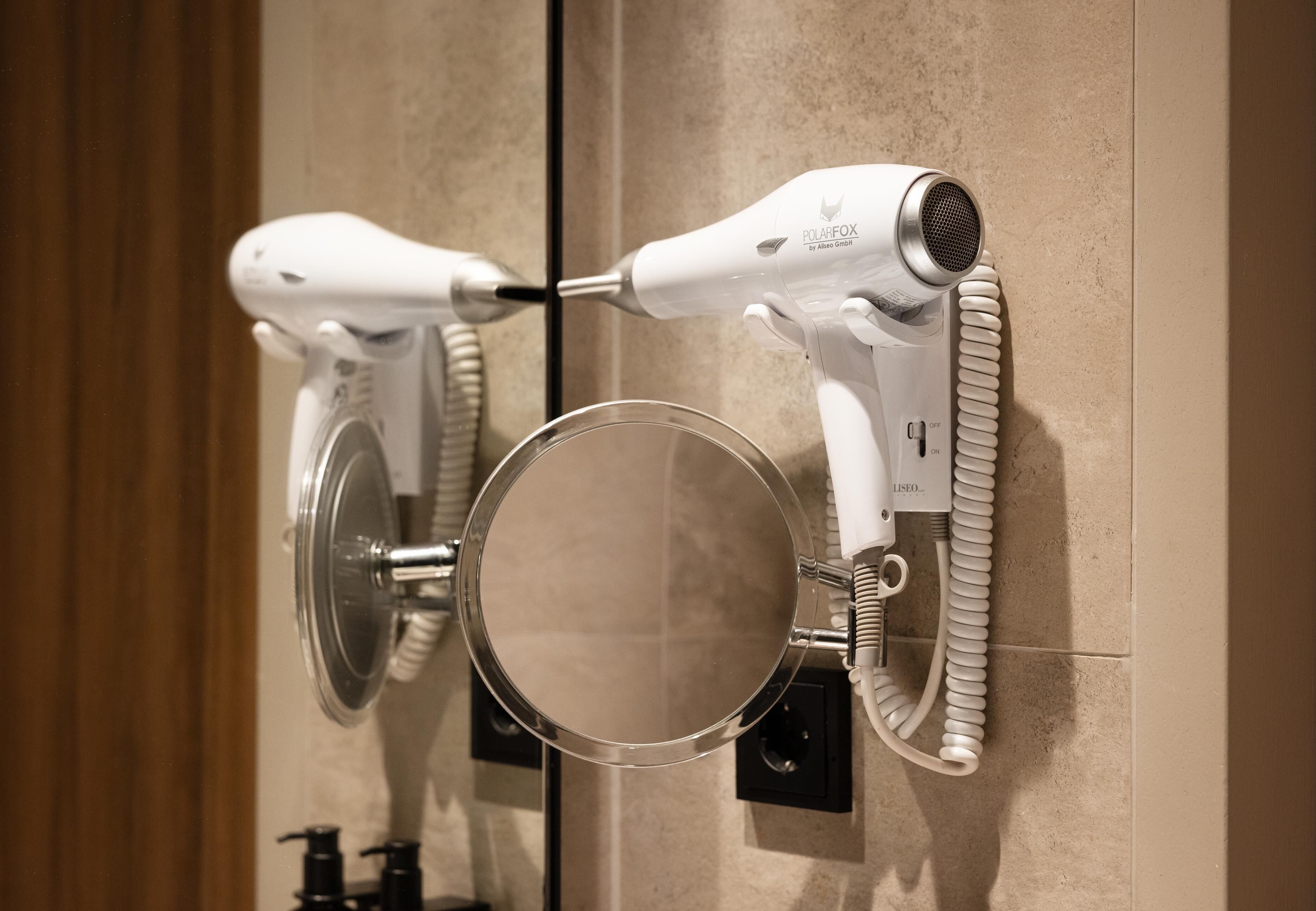 1 bedroom, minibar, desk, blackout curtains