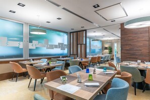 Breakfast, lunch and dinner served - Hilton Garden Inn Rome Claridge (Rome)