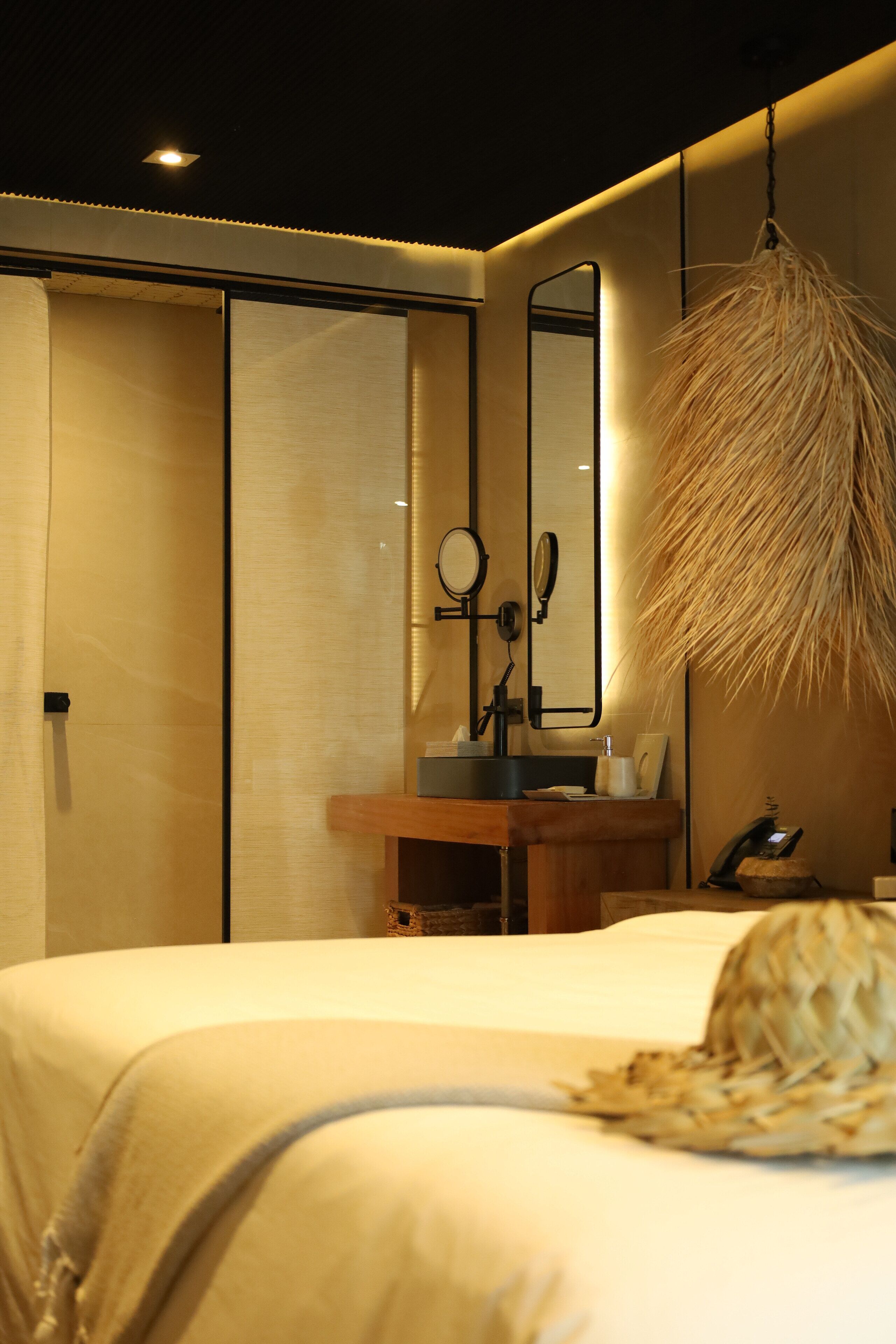 agua de o:live master suite | 1 bedroom, premium bedding, down duvets, pillow-top beds