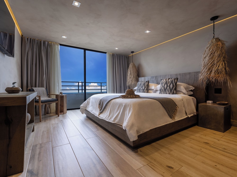 San Juan Water Beach Club by null