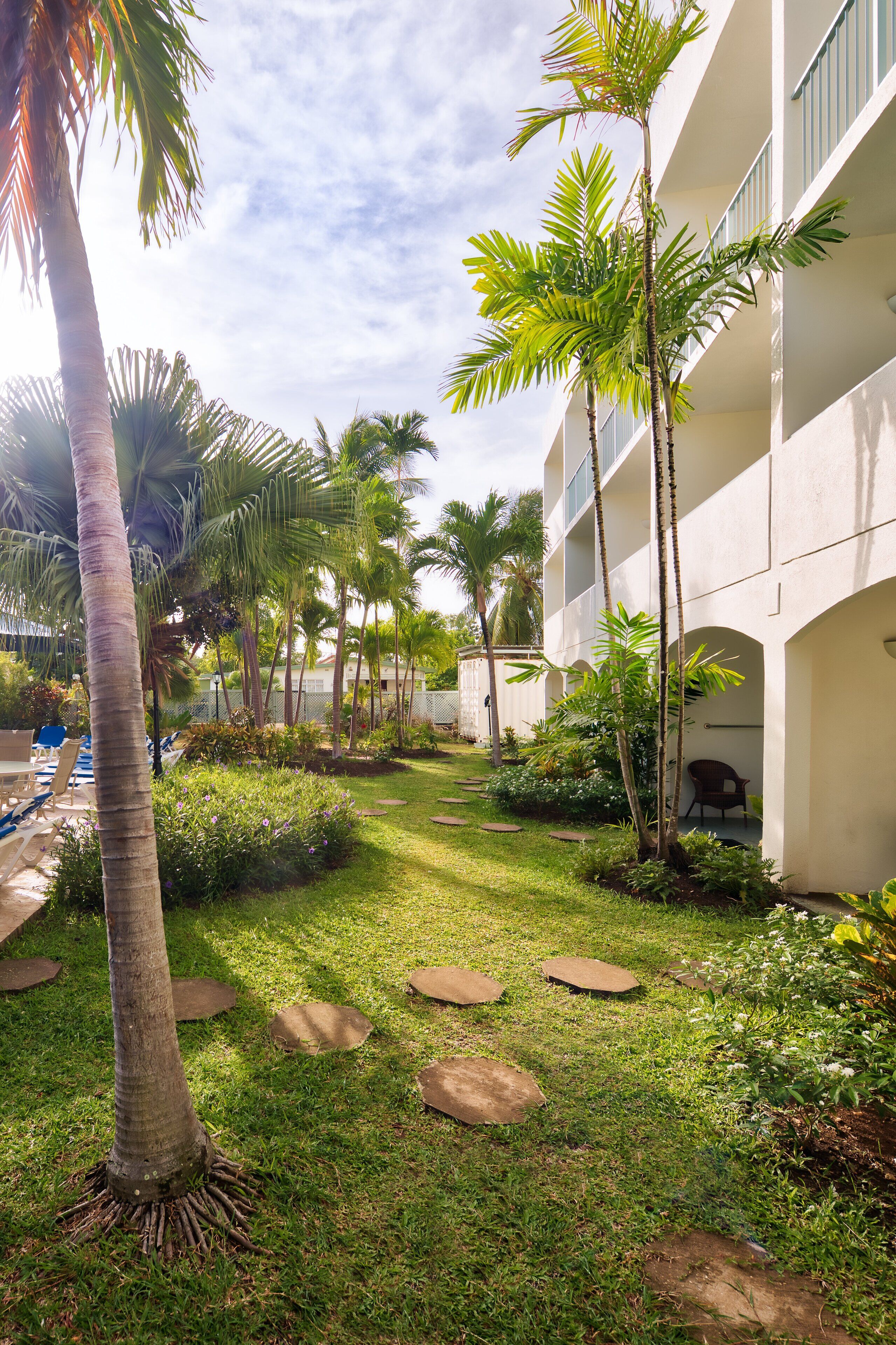 Outdoor pool, pool umbrellas