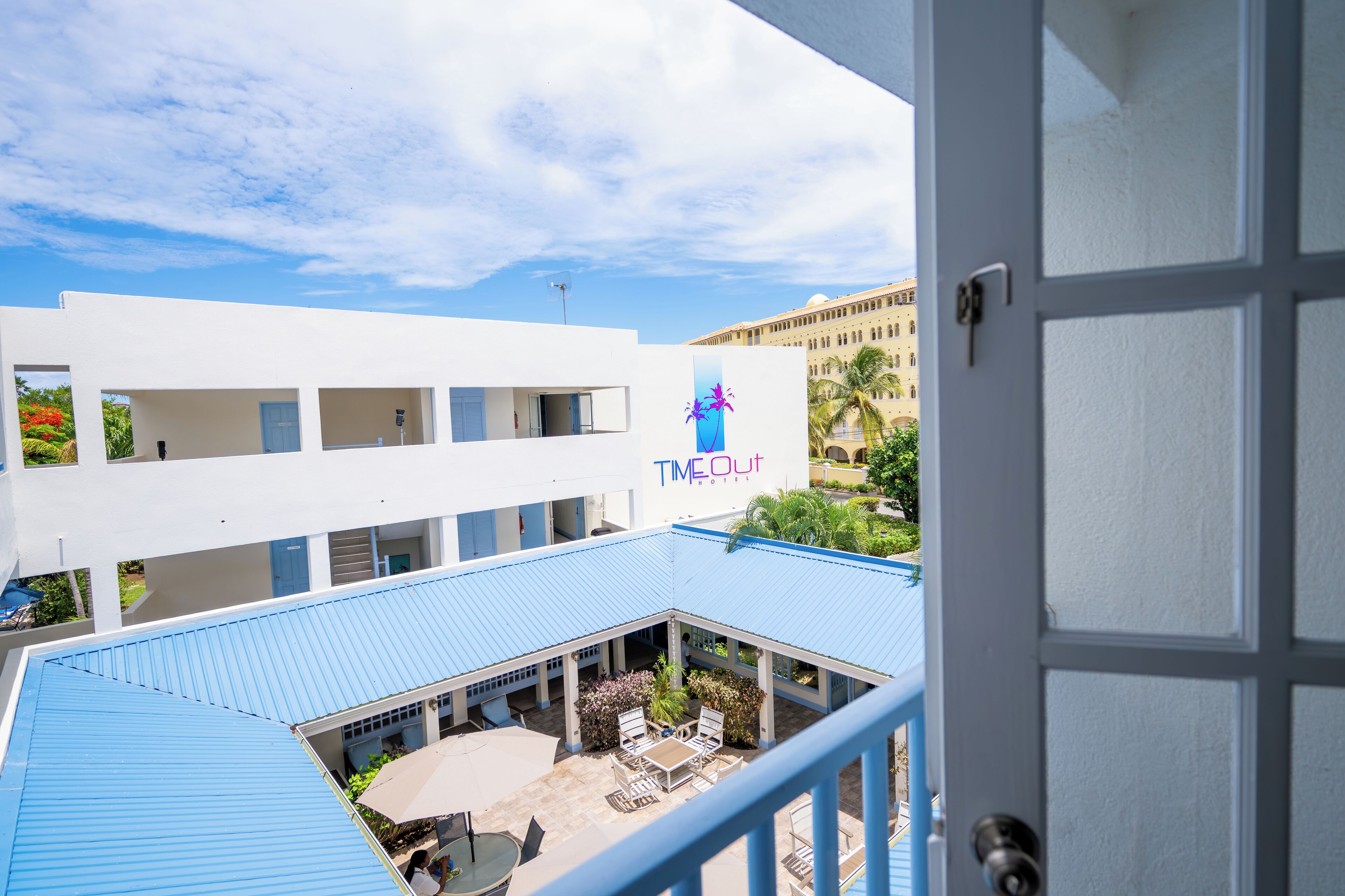 Foto - Time Out Hotel