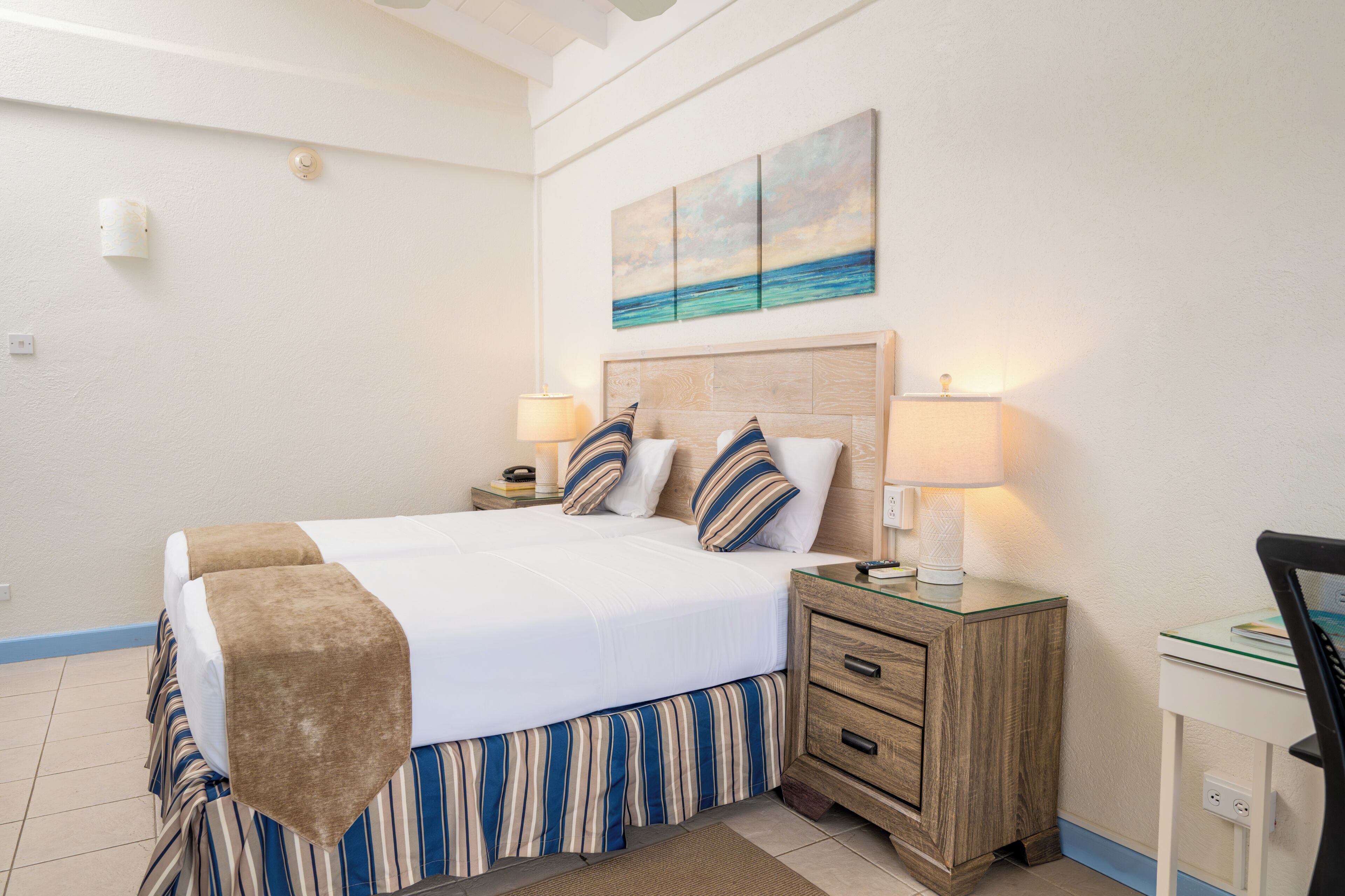 Standard Room | In-room safe, desk, iron/ironing board, cribs/infant beds