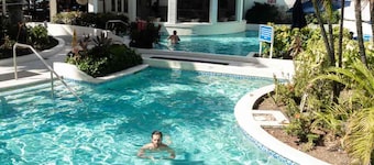 Savannah Beach Club Hotel