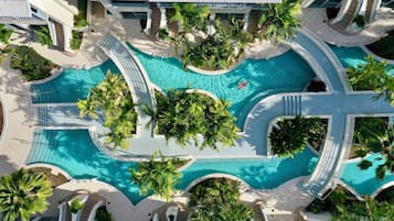 2 outdoor pools, pool umbrellas, sun loungers