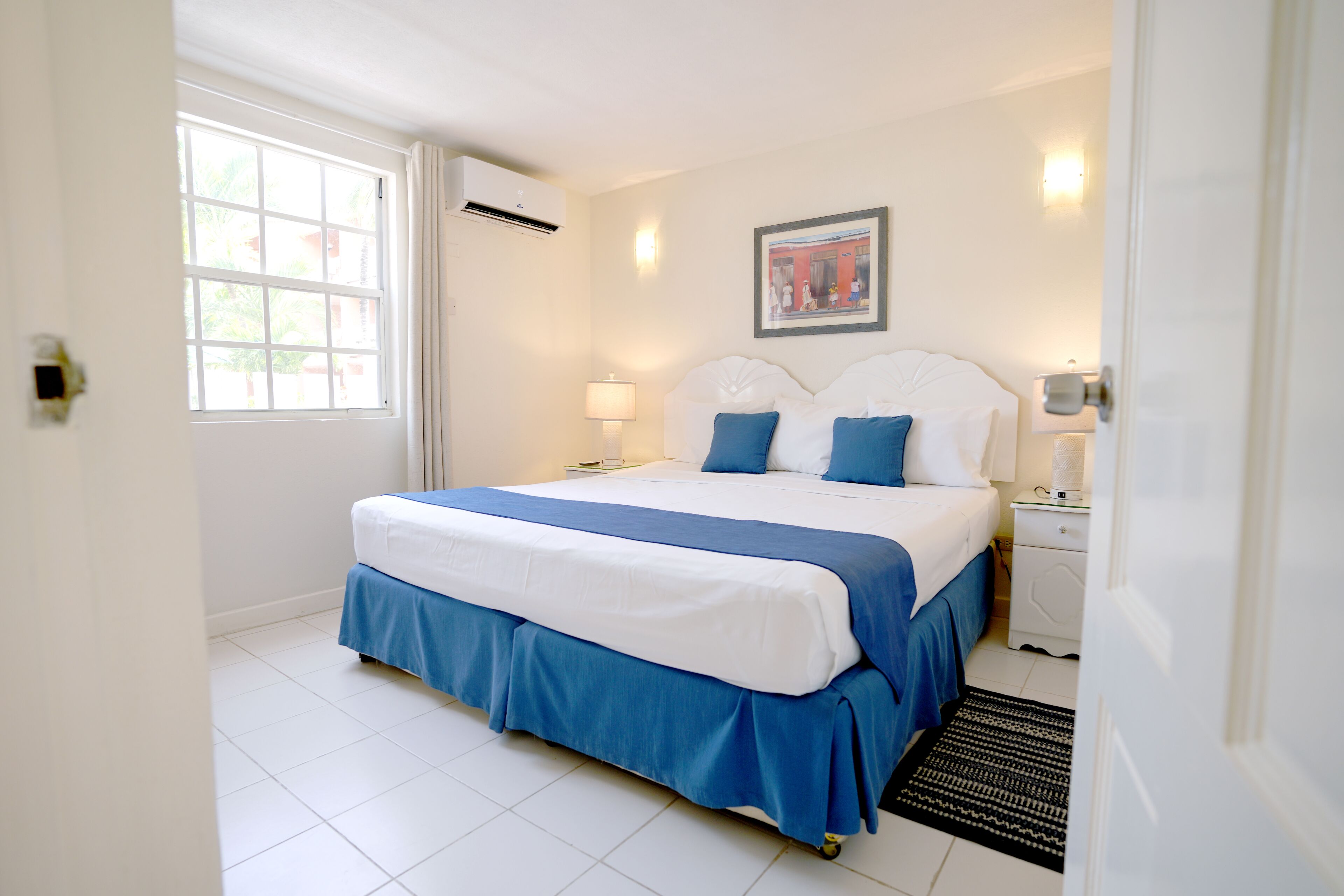 Quarto luxo, 2 camas de solteiro | 1 quarto, roupas de cama premium, cofres nos quartos, escrivaninha