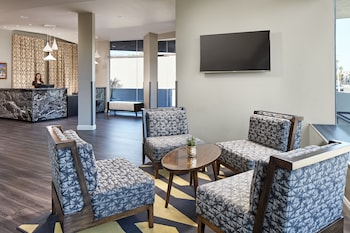 Sitting area in hotel lobby at Elan Hotel