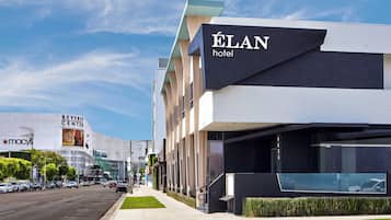 Façade de lâhĂ©bergement - soirĂ©e/nuit