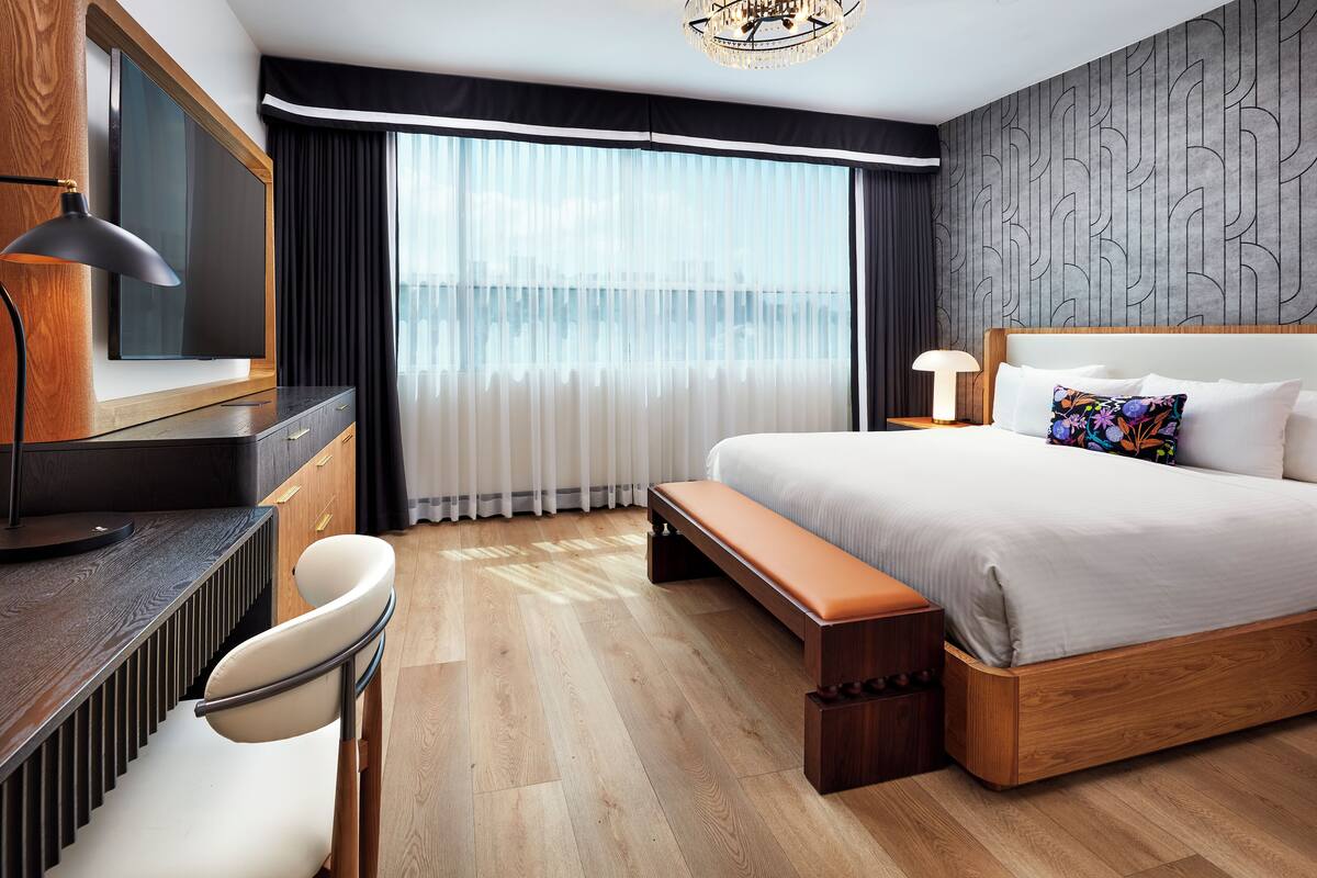 Premium bedding, pillow-top beds, in-room safe, desk