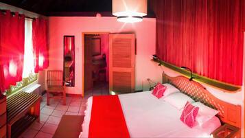 Cottage, patio, vue piscine