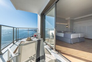 Minibar, in-room safe, desk, blackout drapes