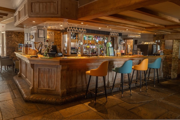 Con servicio de desayunos, comidas y cenas