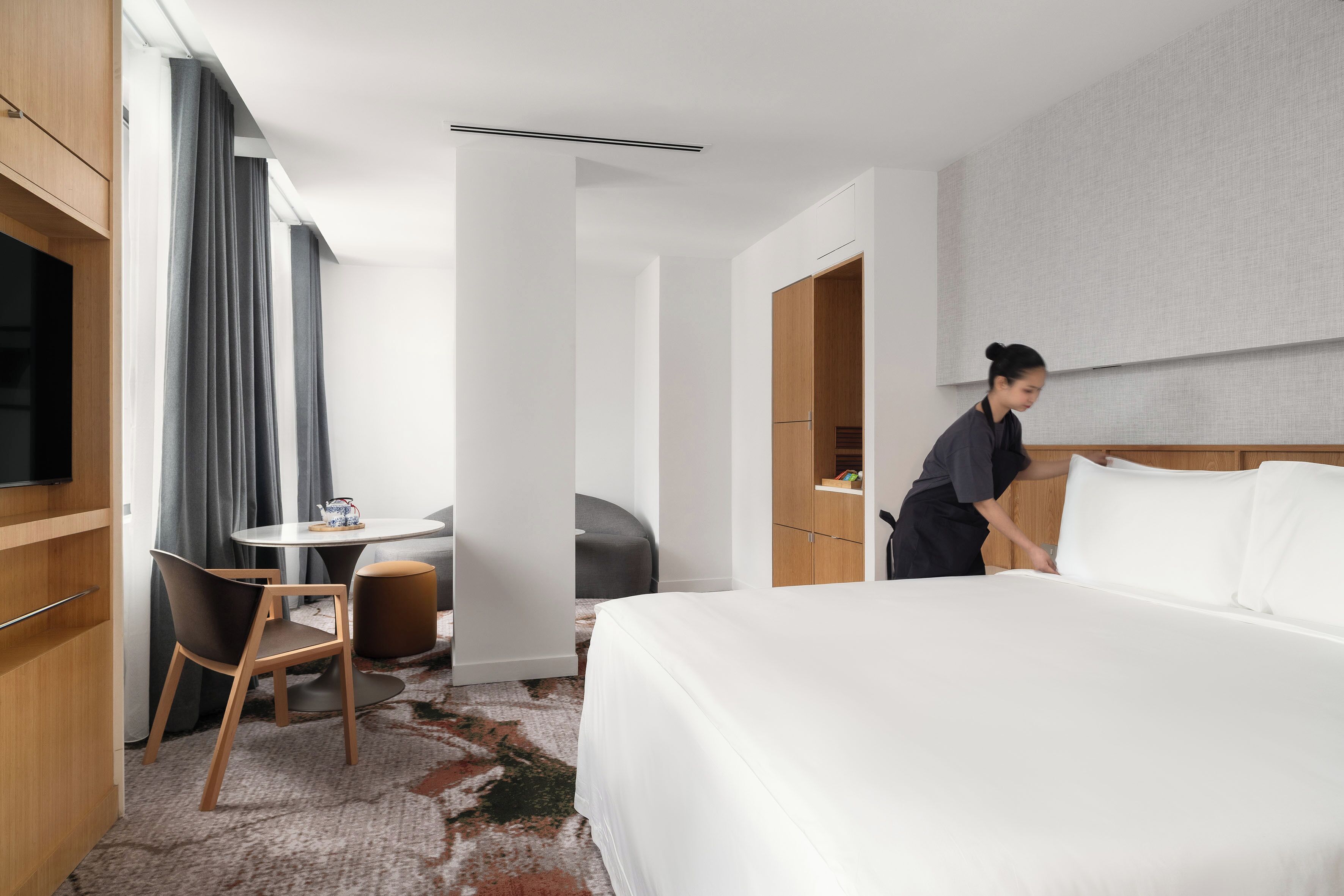 Merdeka Premier | Down comforters, pillowtop beds, minibar, in-room safe