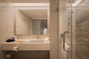 Couette en duvet d'oie, surmatelas, minibar