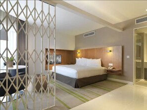 Habitación Premier (Merdeka Double) | 1 dormitorio, caja fuerte, cortinas opacas