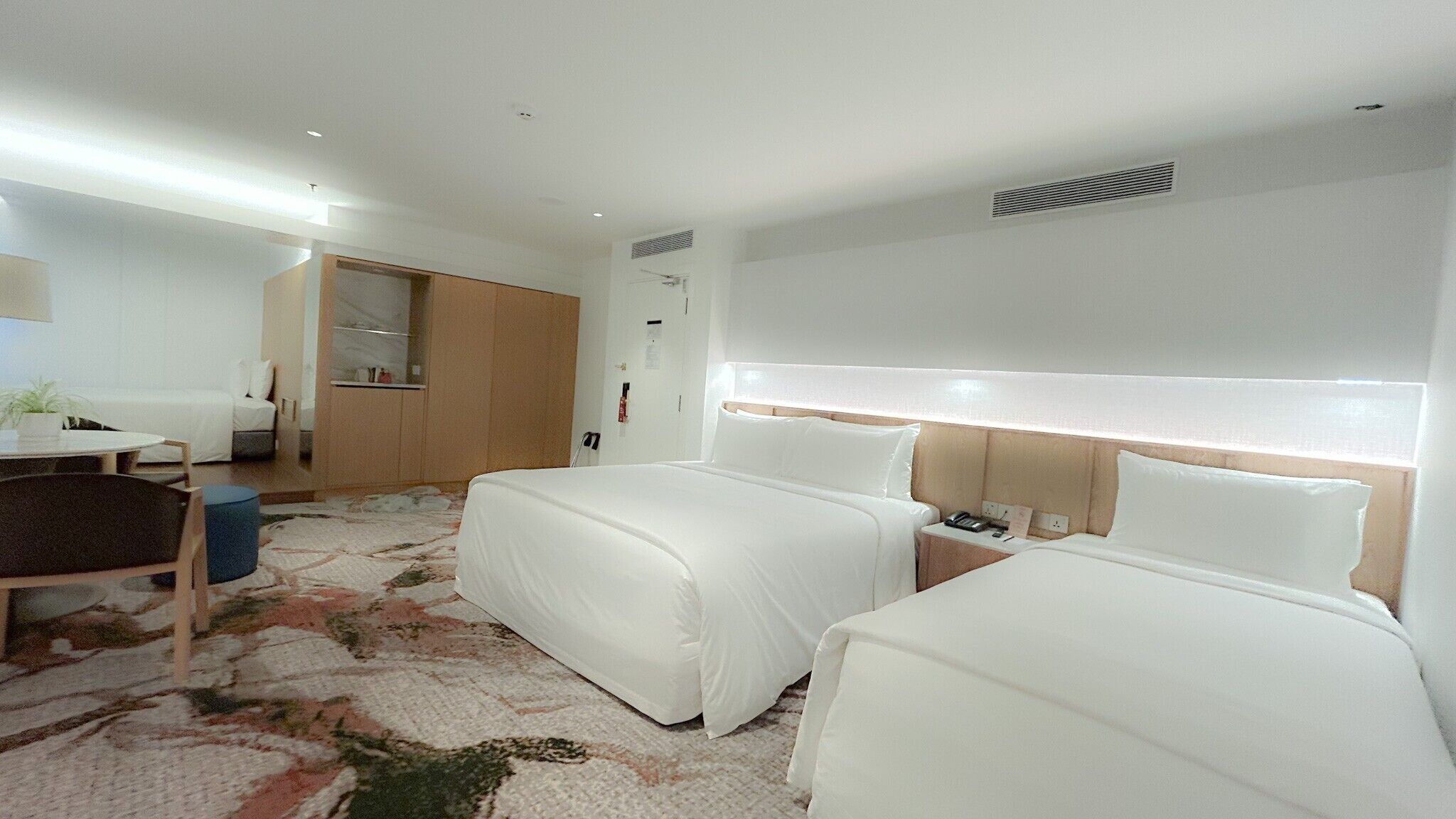 Merdeka Family (Quad) | Down comforters, pillowtop beds, minibar, in-room safe