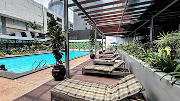 Piscine extérieure