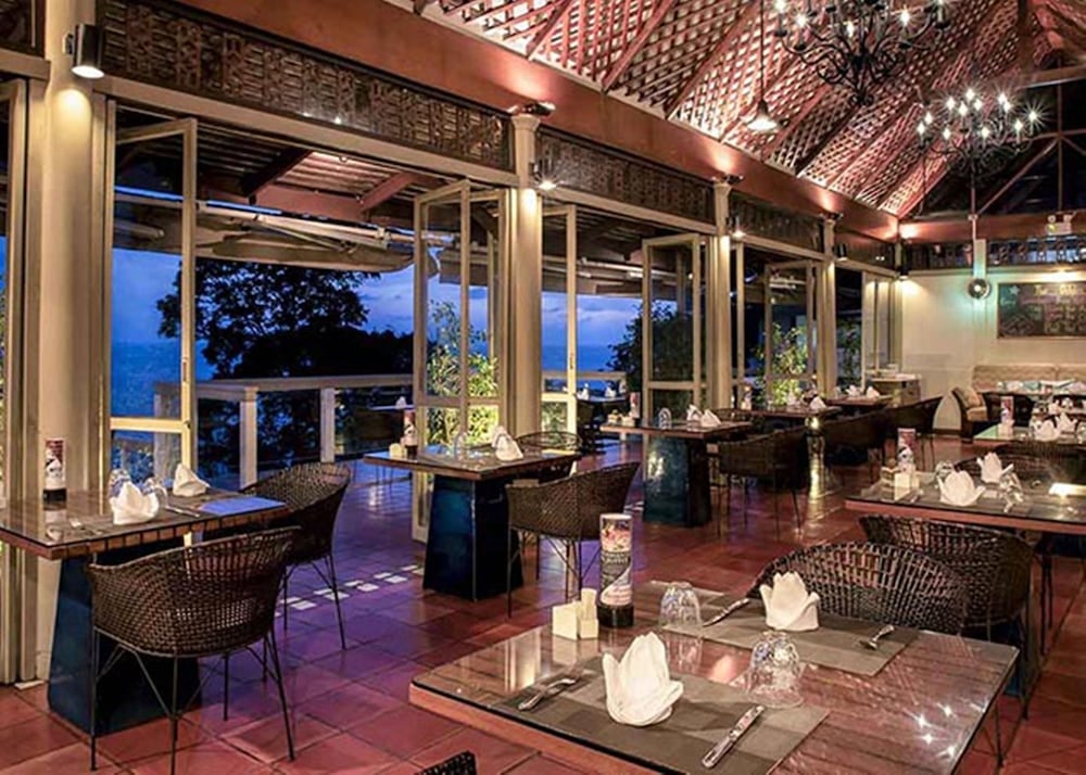 Centara Villas Phuket by null