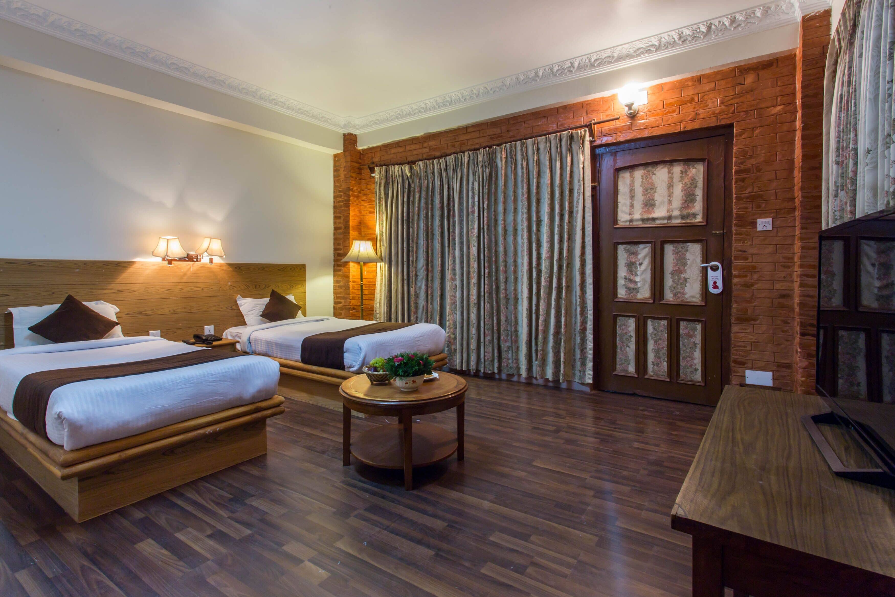 Deluxe Room | Minibar, desk, free WiFi