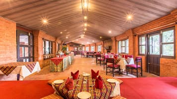 Frokostbuffé hver dag (USD 10 per person)