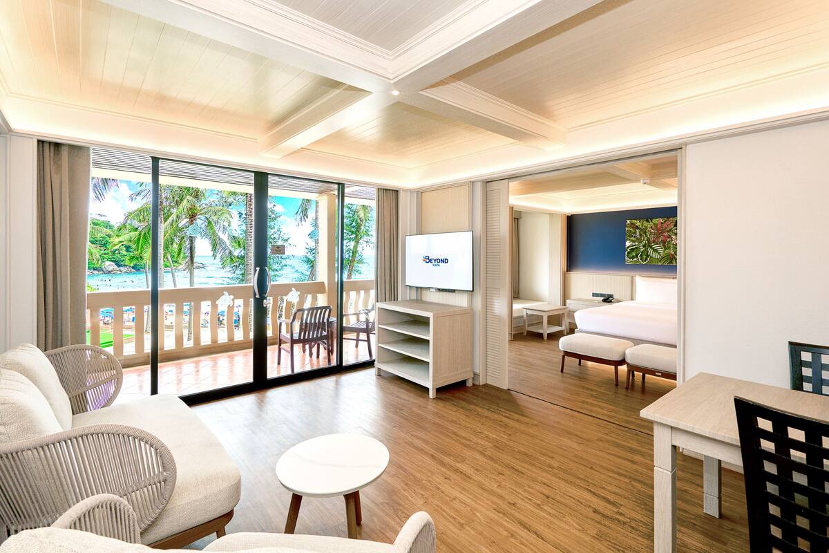 Seaview Suite | Coin séjour | Télévision LCD