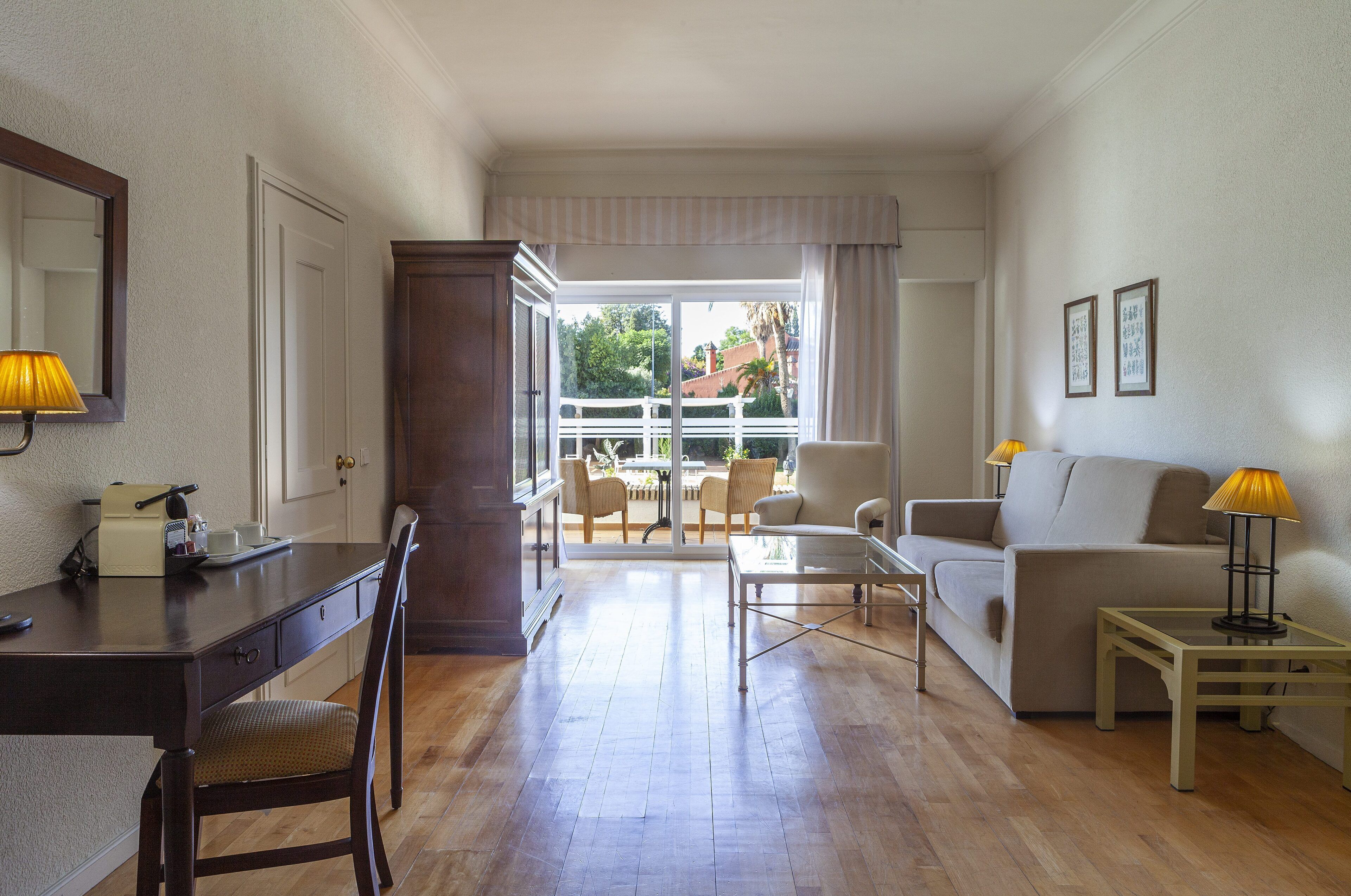 1 bedroom, free minibar items, in-room safe, desk