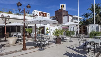 Reggeli, ebéd és vacsora