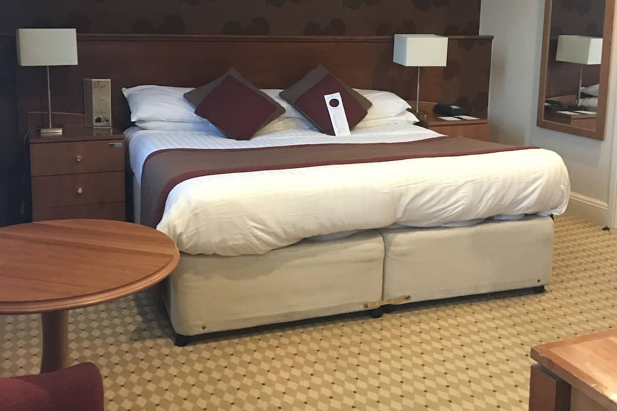 1 bedroom, desk, iron/ironing board, free WiFi