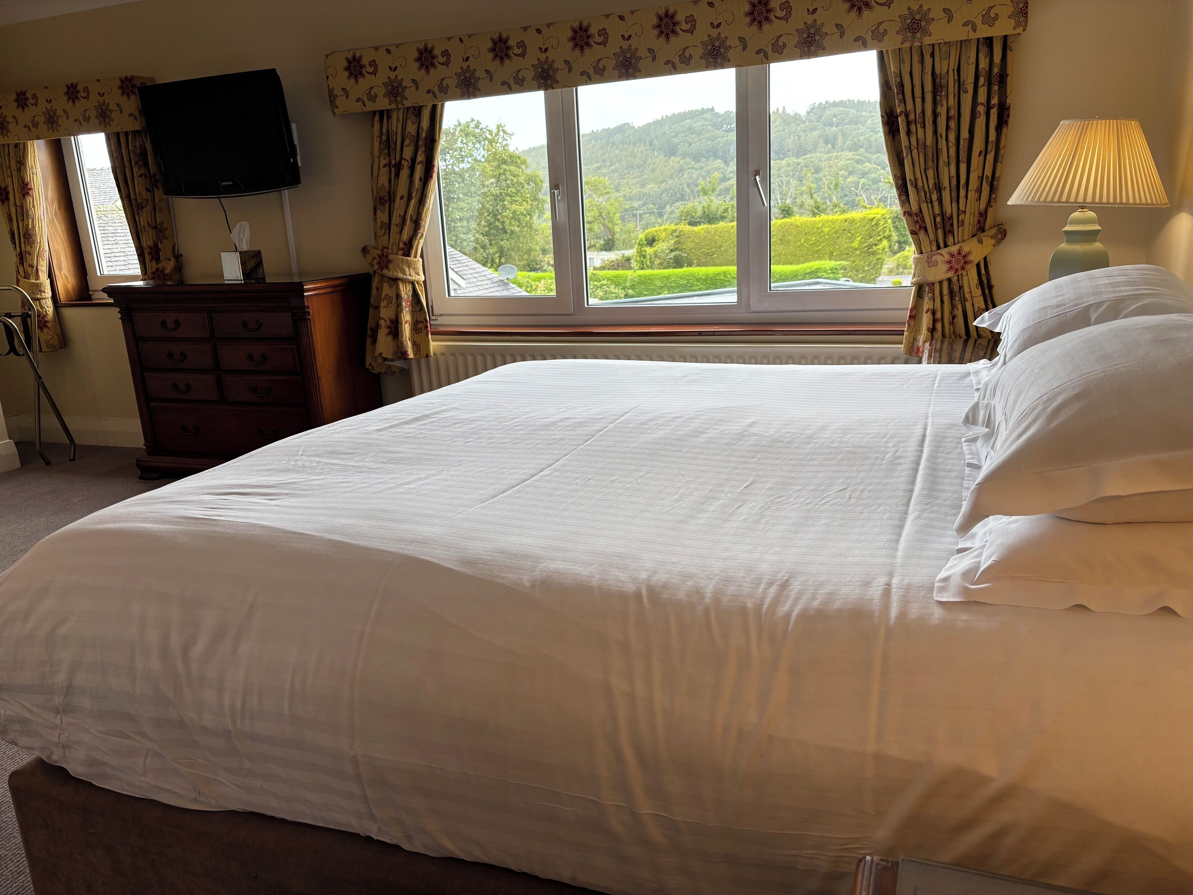 Family Room Sleeps 4 | Premium bedding, in-room safe, individually decorated