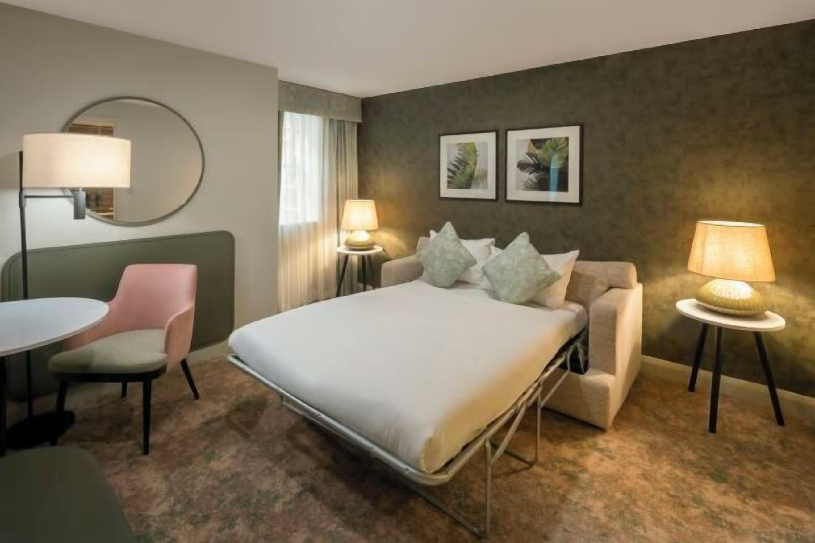 Minibar, in-room safe, desk, blackout drapes