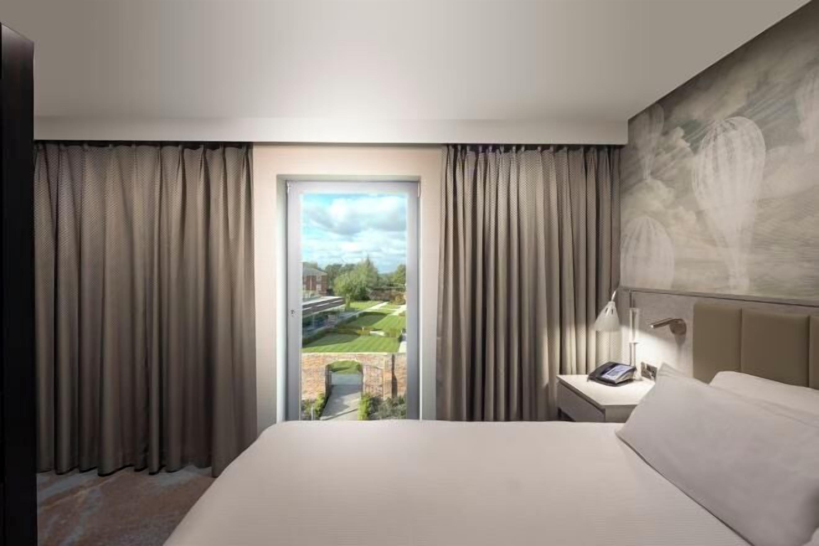 Minibar, in-room safe, desk, blackout drapes