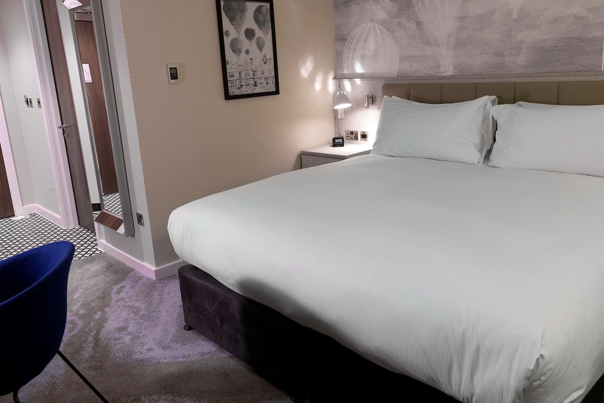 Minibar, in-room safe, desk, blackout drapes