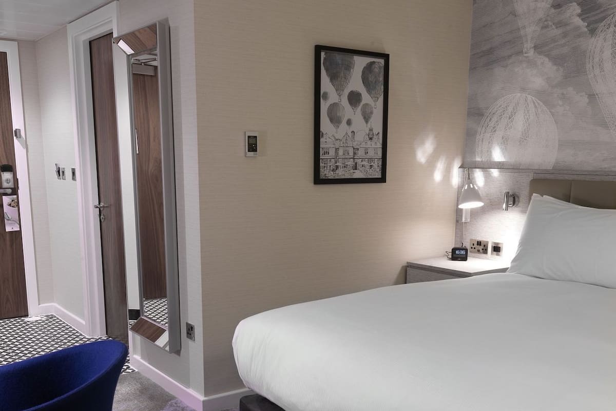 Minibar, in-room safe, desk, blackout drapes