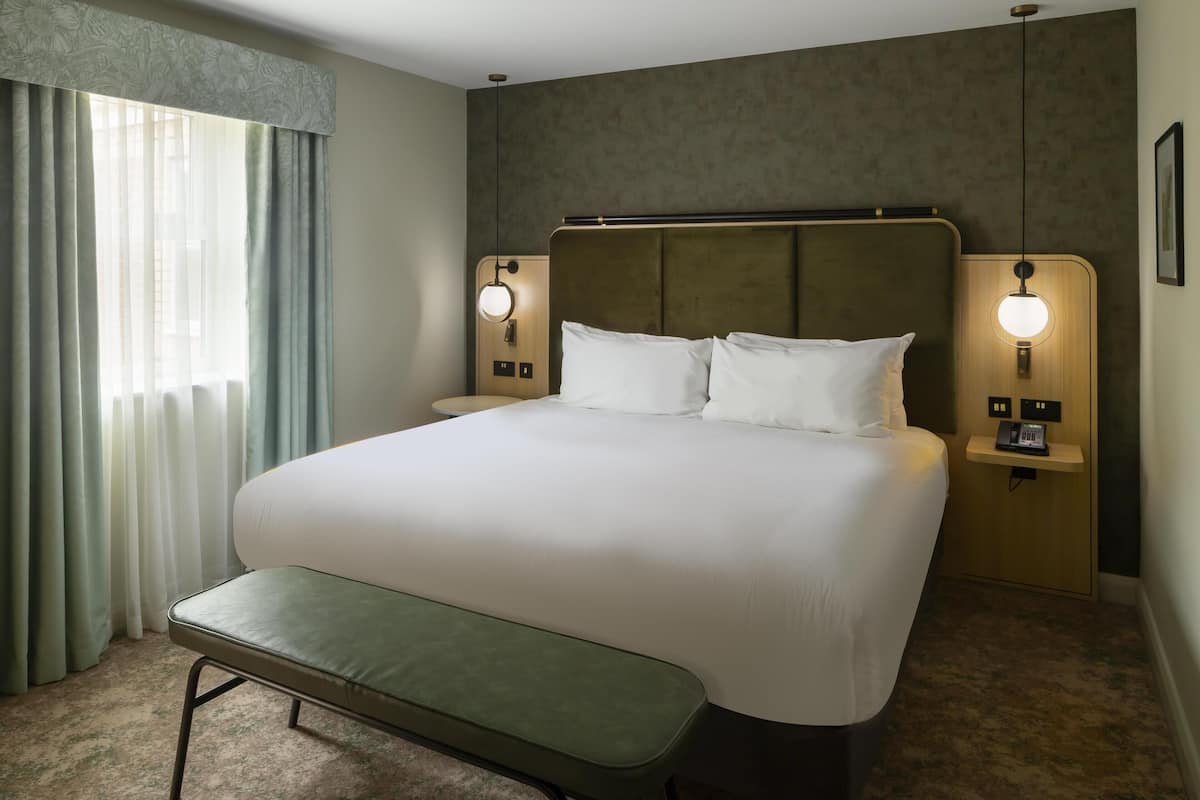 Minibar, in-room safe, desk, blackout drapes