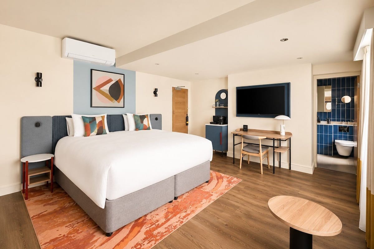 Premium Room, 1 King Bed