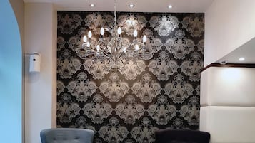 Khu tiếp khách ở sảnh