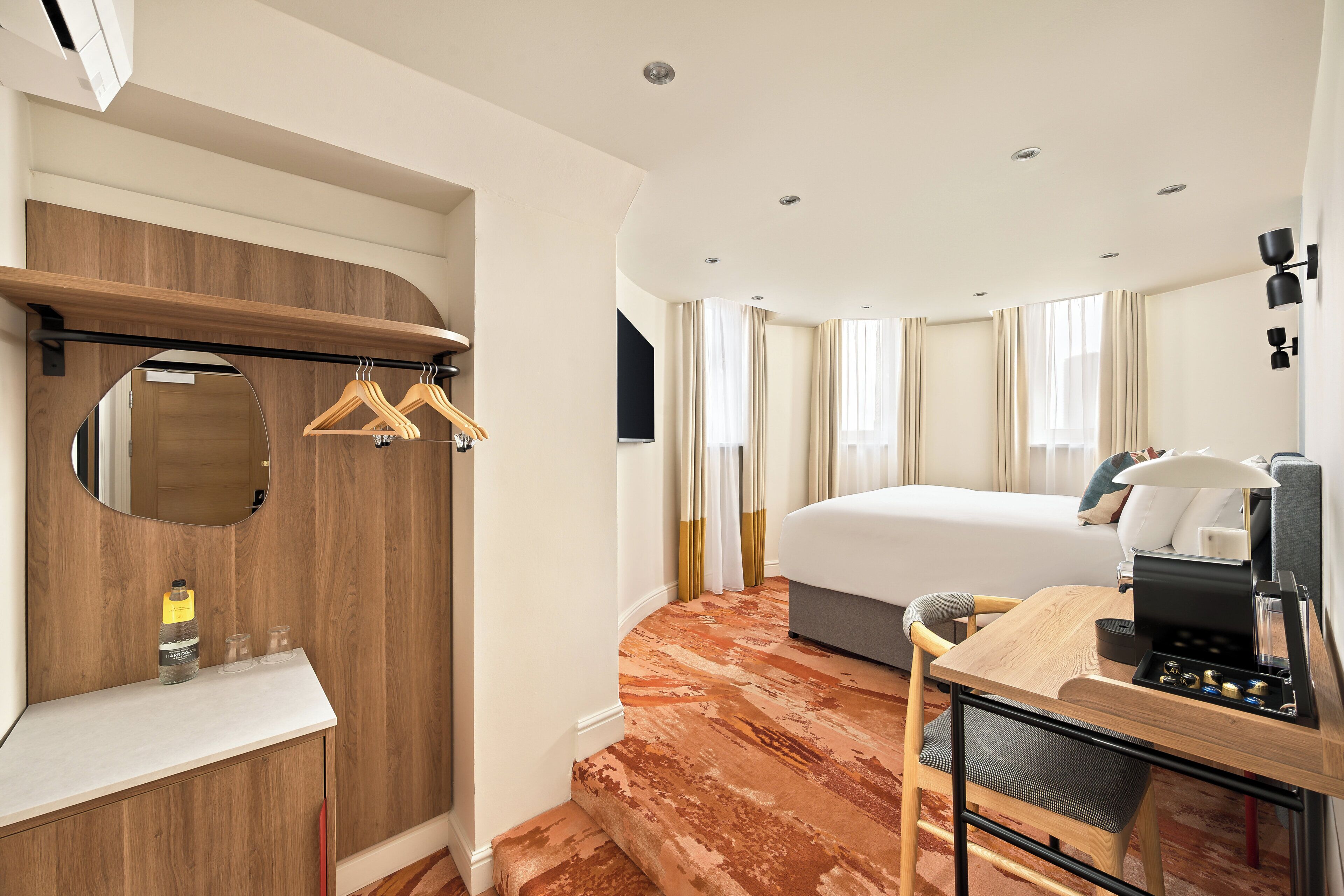 Photo - London Bloomsbury Square Hotel
