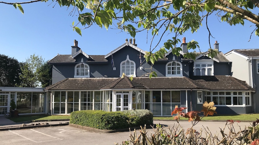Stone House Hotel